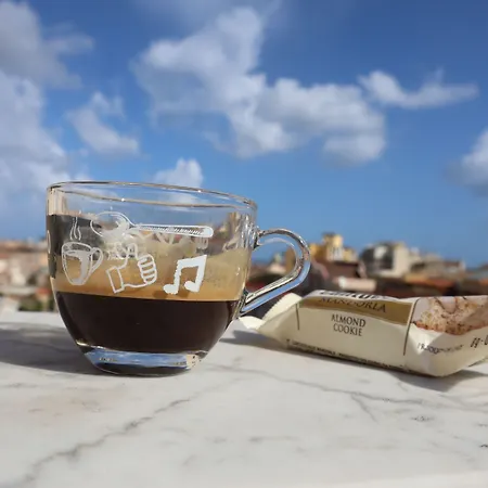 Le Stanze Di Aurora بيت ضيافة 5*